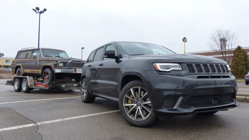 Illustration for article titled Towing An Old Jeep Through An Ice Storm With A 707 HP Jeep Grand Cherokee Trackhawk Was Truly Terrifying